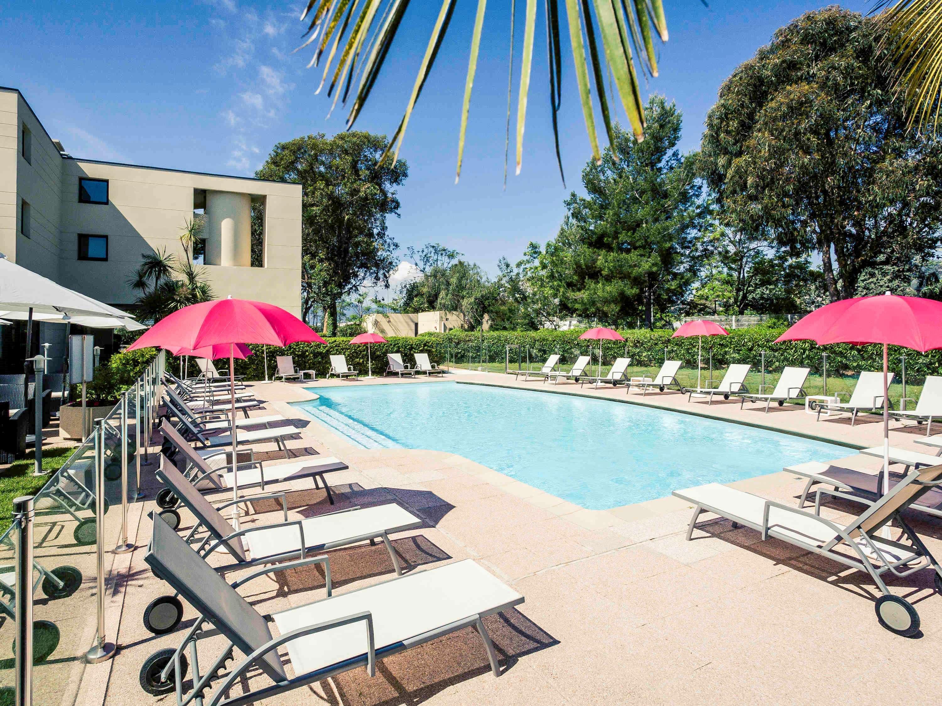 Mercure Cannes Mandelieu Exterior photo