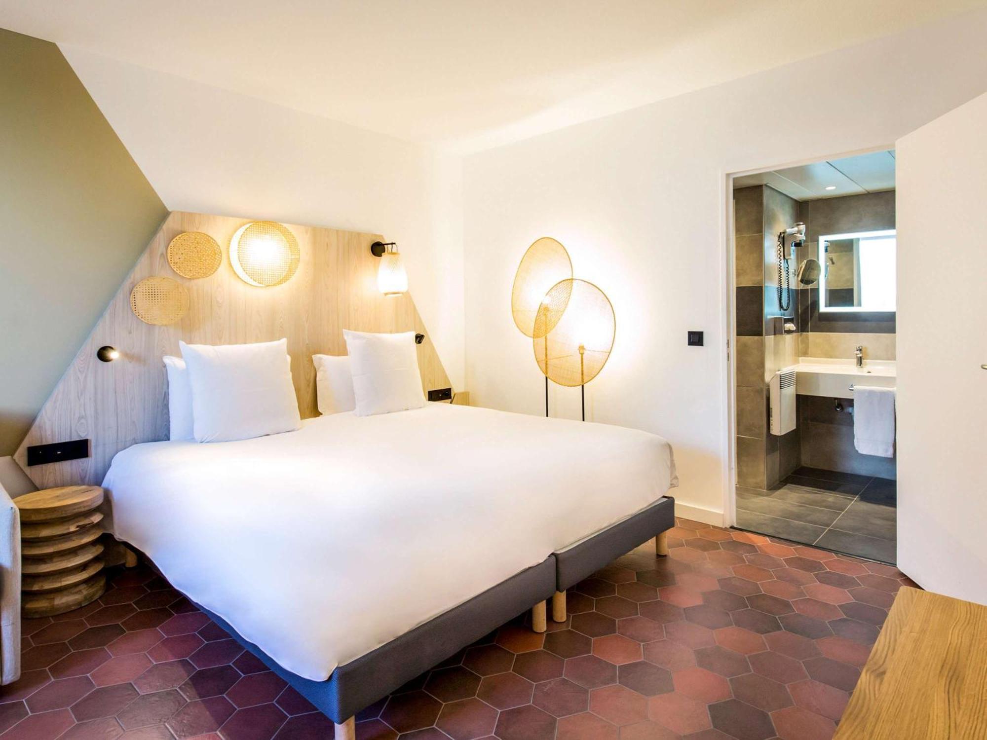 Mercure Cannes Mandelieu Exterior photo